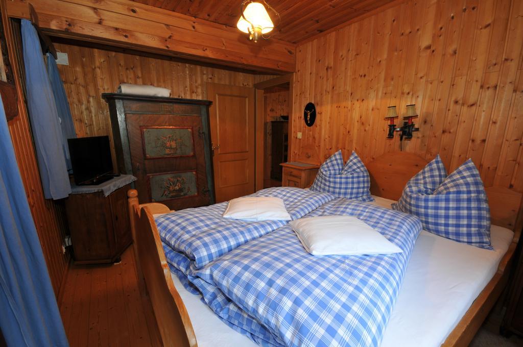 Haus Am Bach Villa Bad Kleinkirchheim Room photo